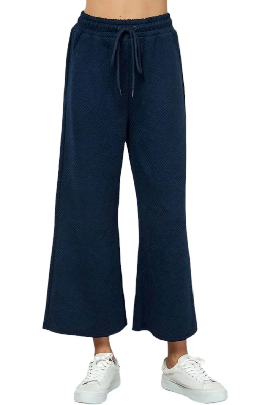 plus stretch pants -Textured Soft Cropped Wide Pants In Navy