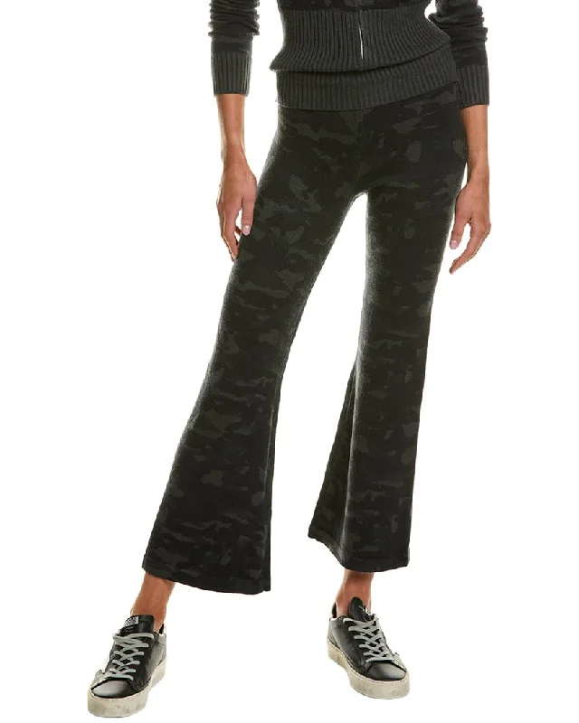 sporty weave pants -Vintage Havana Slim Fit Knit Fold-Over Flare Pant